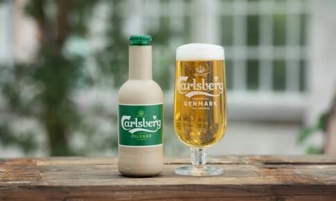Carlsberg makes bio-based and fully recyclable bottles available to consumers in its largest ever trial
