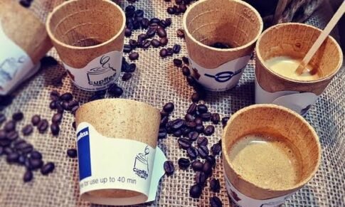 Reducing plastic waste with edible coffee cups